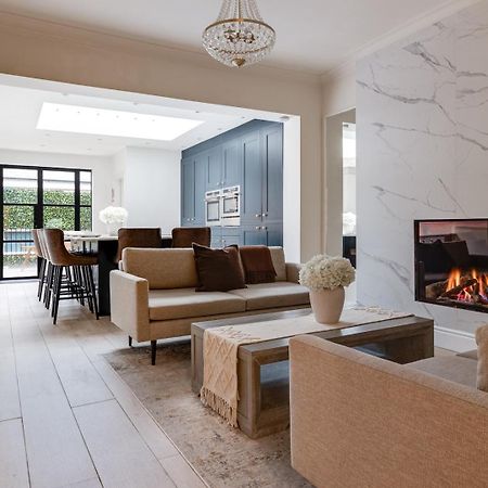 Vila Luxury Georgian Townhouse With Cinema And Parking Chester Exteriér fotografie