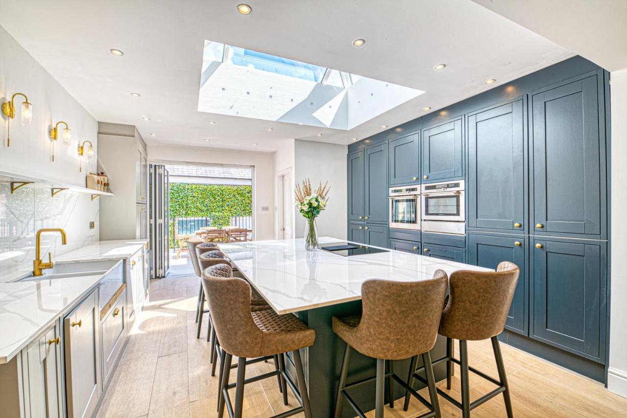 Vila Luxury Georgian Townhouse With Cinema And Parking Chester Exteriér fotografie